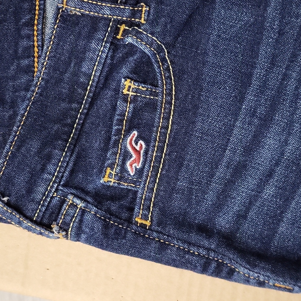 Hollister Women's Dark Blue Jean Shorts - Picture 2 of 5